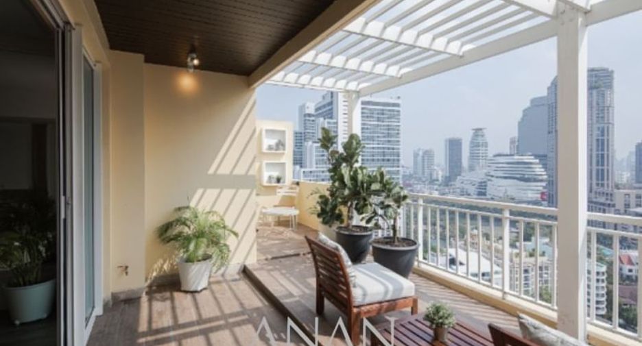 For rent そして for sale 4 Beds apartment in Khlong Toei, Bangkok