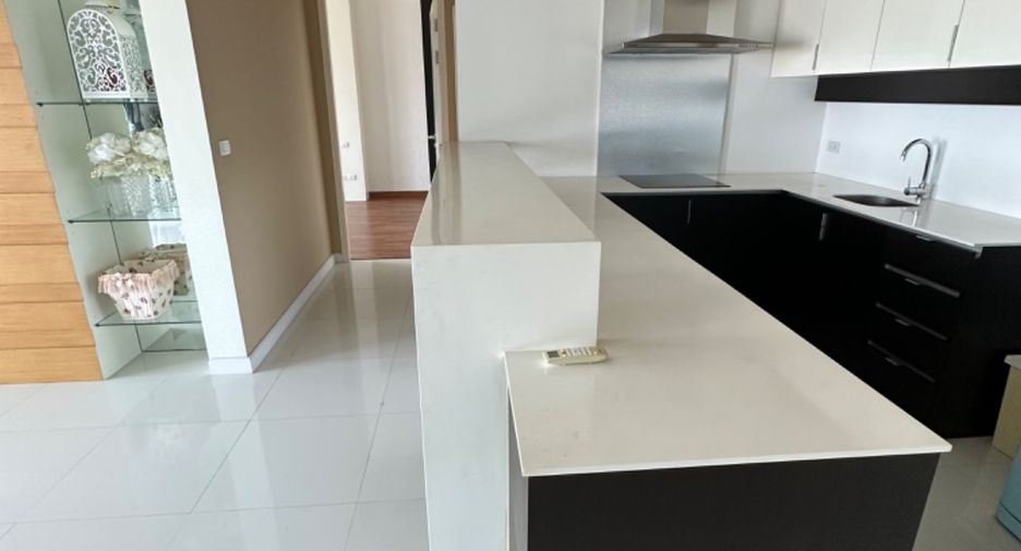 For sale 2 bedrooms condo in Bang Kapi, Bangkok