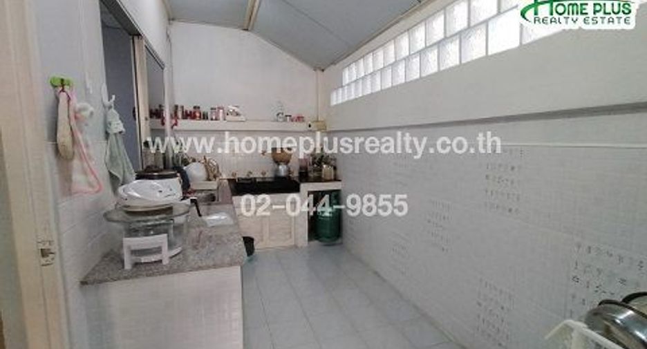 For sale 3 bedrooms townhouse in Lam Luk Ka, Pathum Thani