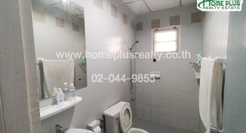 For sale 3 bedrooms townhouse in Lam Luk Ka, Pathum Thani