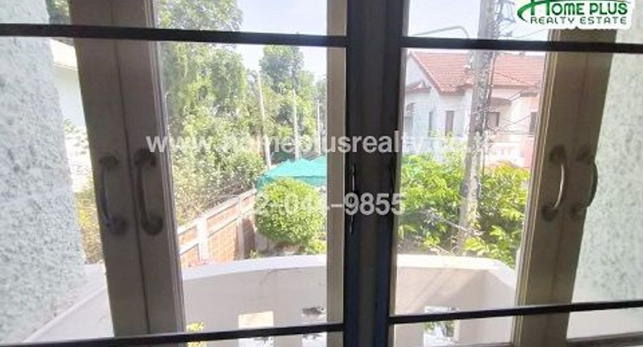 For sale 3 bedrooms townhouse in Lam Luk Ka, Pathum Thani