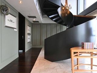 For rent 4 bedrooms condo in Sathon, Bangkok