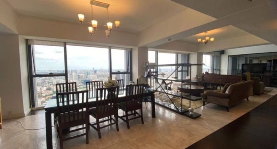 For rent 4 bedrooms condo in Sathon, Bangkok