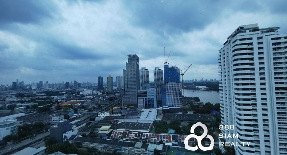 For sale 2 bedrooms condo in Yan Nawa, Bangkok