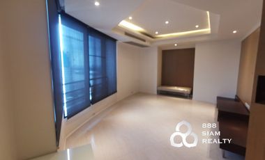 For sale 2 bed condo in Yan Nawa, Bangkok