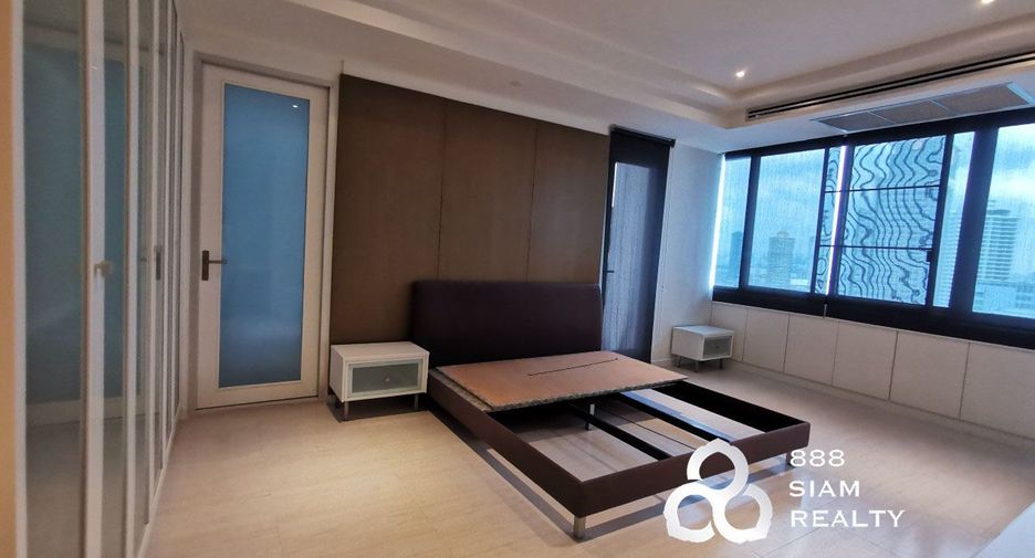 For sale 2 bedrooms condo in Yan Nawa, Bangkok