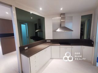 For sale 2 Beds condo in Yan Nawa, Bangkok
