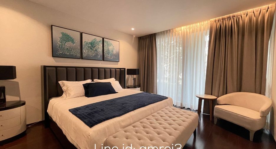 For rent 3 bedrooms condo in Watthana, Bangkok
