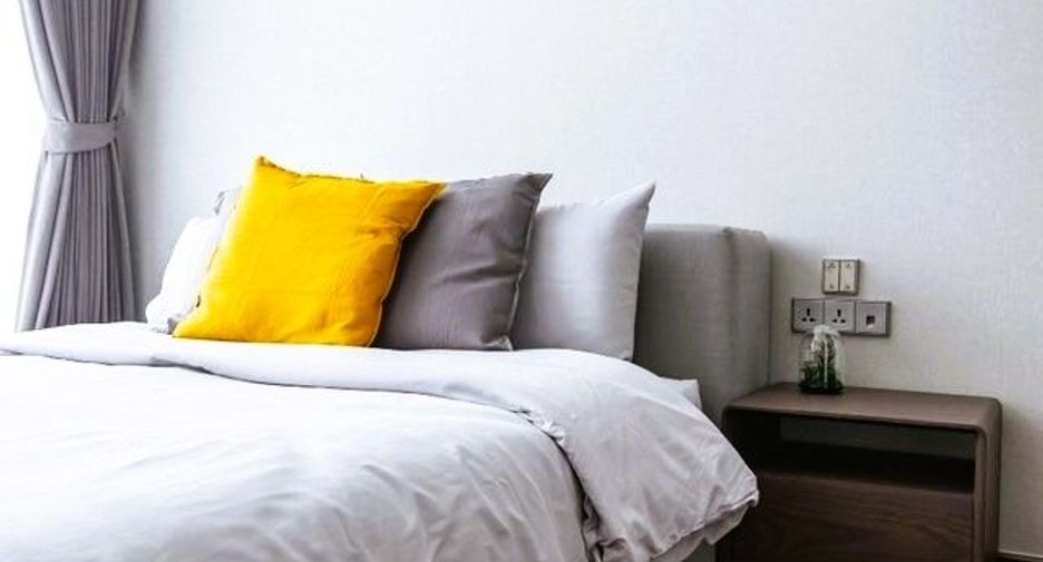 For sale 2 bed condo in Khlong Toei, Bangkok