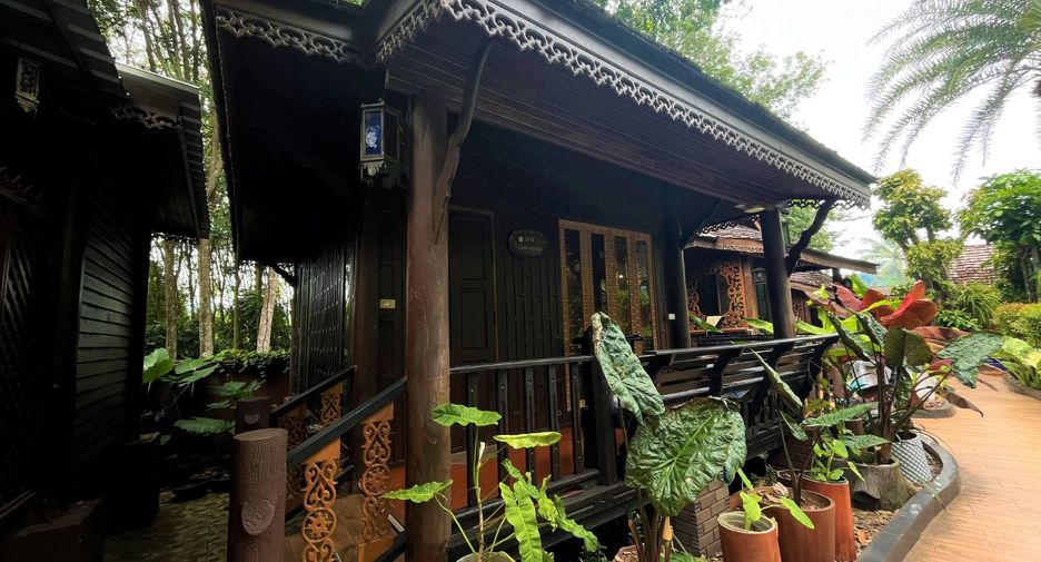 À vendre 15 chambres local commercial à Mueang Krabi, Krabi