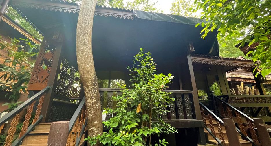 À vendre 15 chambres local commercial à Mueang Krabi, Krabi