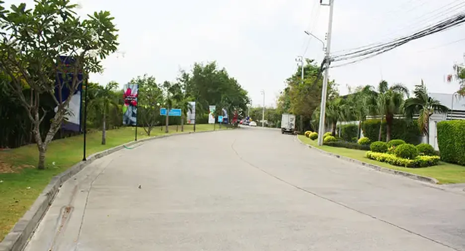 Haus zum Kauf mit 3 Zimmer in Khan Na Yao, Bangkok