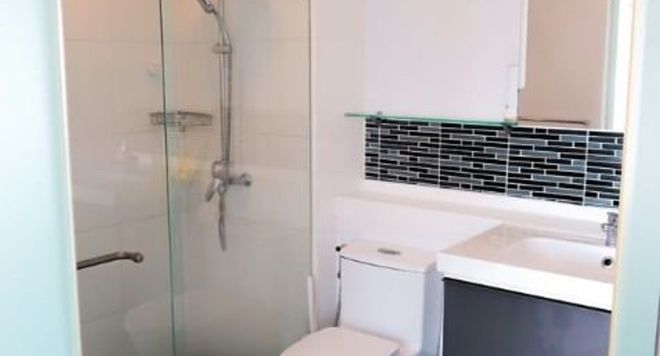 For sale 3 bedrooms condo in Bang Na, Bangkok