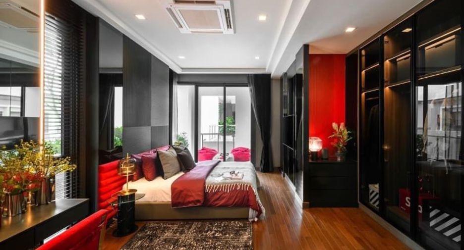 For rent 4 bedrooms house in Suan Luang, Bangkok