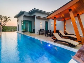 For sale 4 ベッドルーム villa in Mueang Phuket, Phuket