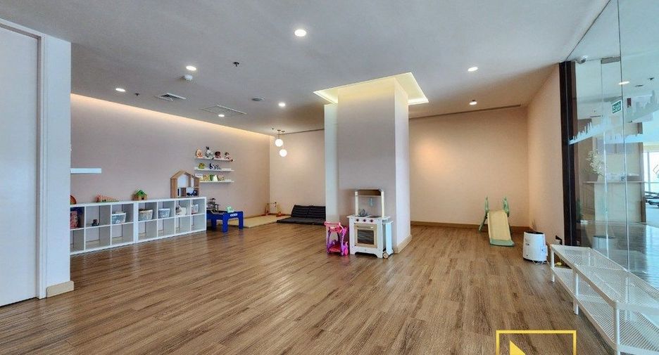 Wohnung zur Miete mit 2 Zimmer in Khlong Toei, Bangkok