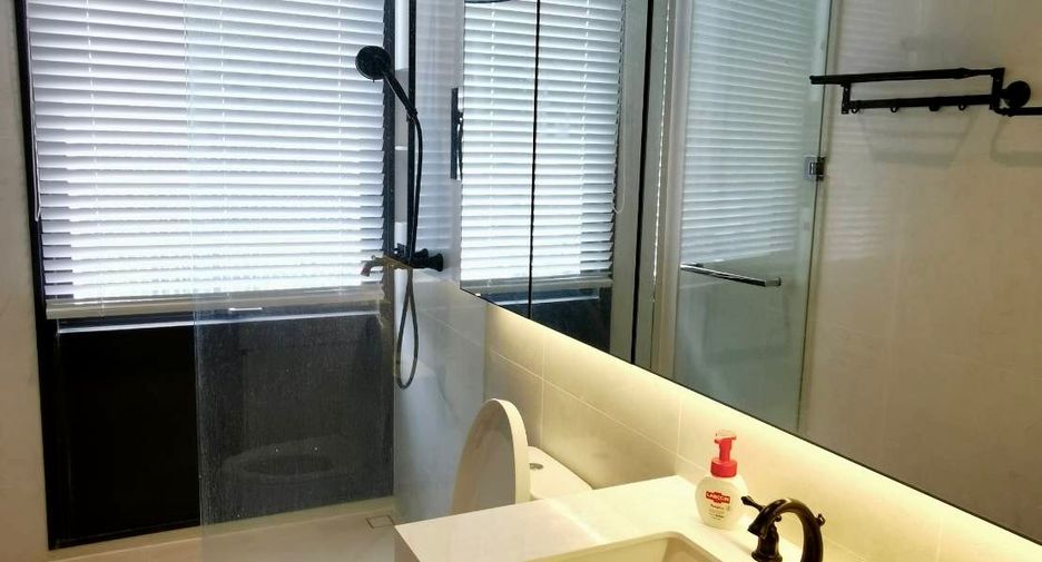 For rent and for sale 3 bedrooms condo in Pathum Wan, Bangkok