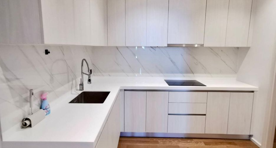 For rent and for sale 3 bedrooms condo in Pathum Wan, Bangkok