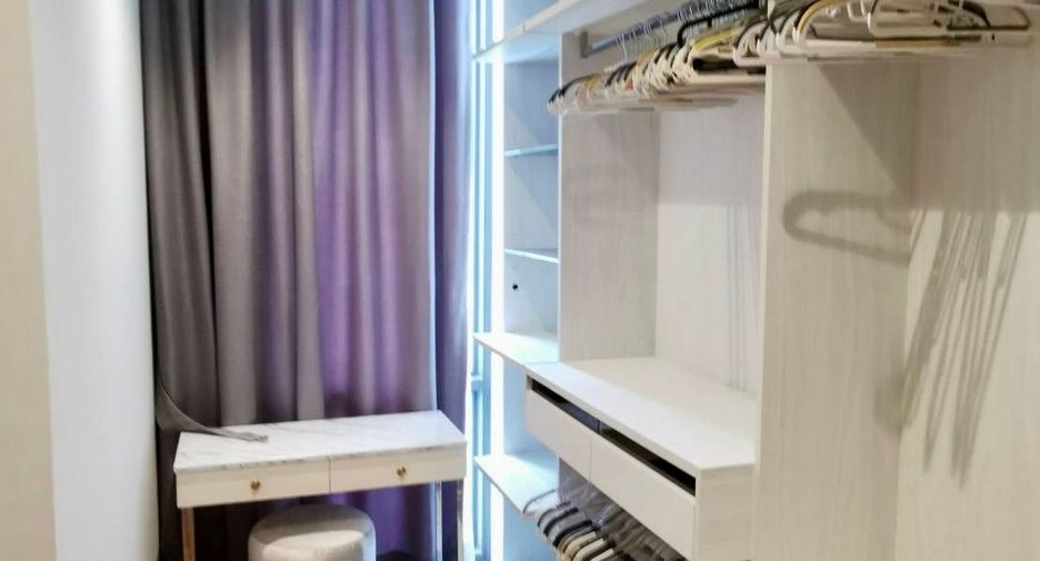 For rent and for sale 3 bedrooms condo in Pathum Wan, Bangkok