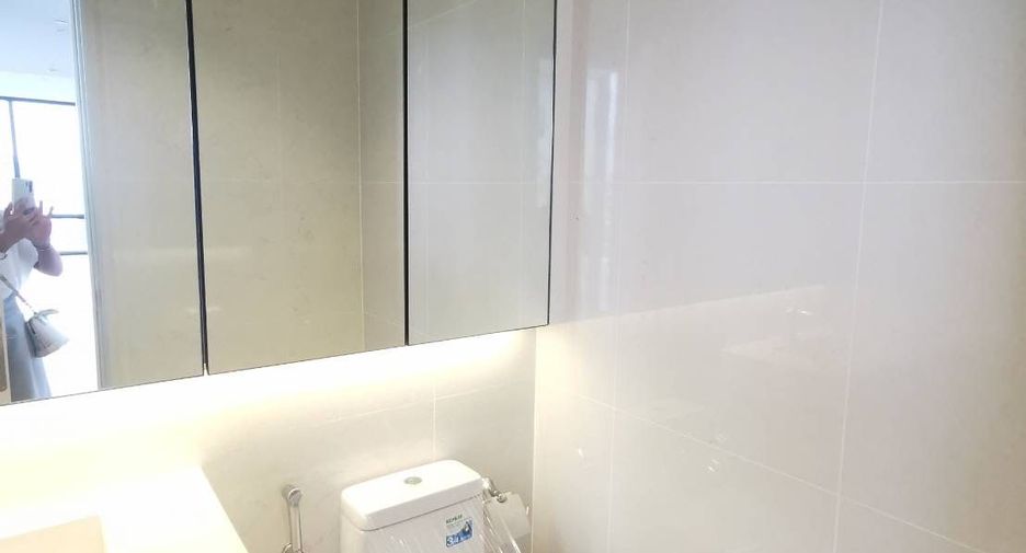 For rent and for sale 3 bedrooms condo in Pathum Wan, Bangkok