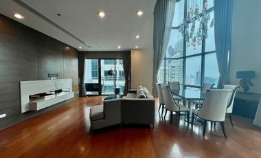 Wohnung zur Miete mit 3 Zimmer in Khlong Toei, Bangkok