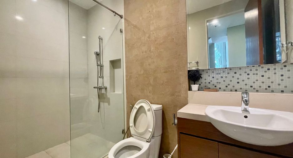 Wohnung zur Miete mit 3 Zimmer in Khlong Toei, Bangkok