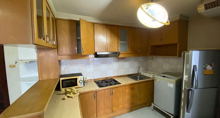 For rent and for sale 2 bedrooms condo in Watthana, Bangkok
