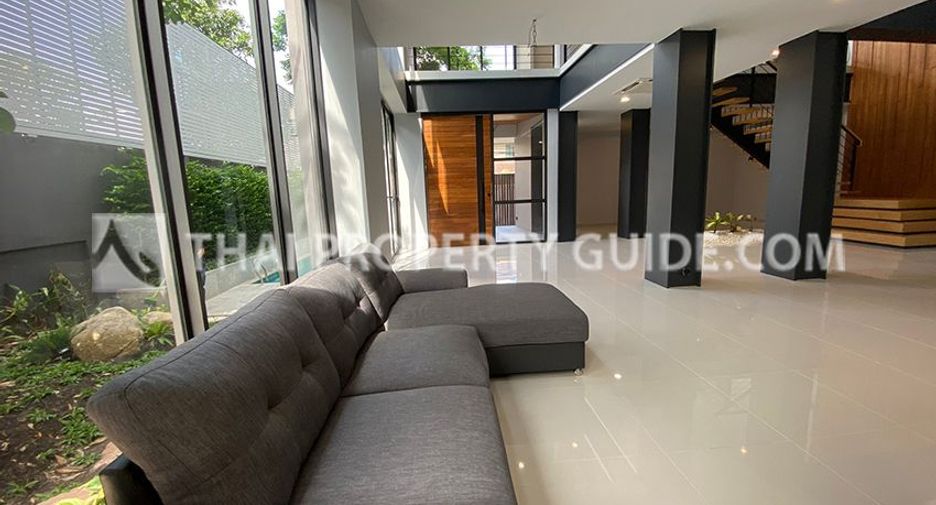 For rent and for sale 5 bed house in Sai Mai, Bangkok