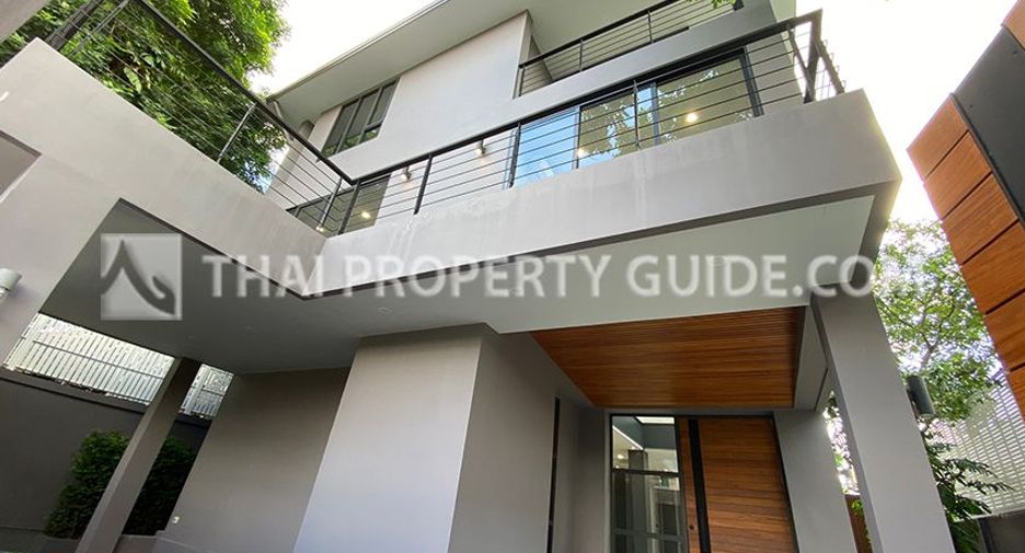 For rent and for sale 5 bed house in Sai Mai, Bangkok
