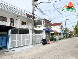 For sale 2 Beds townhouse in Bangkok Noi, Bangkok