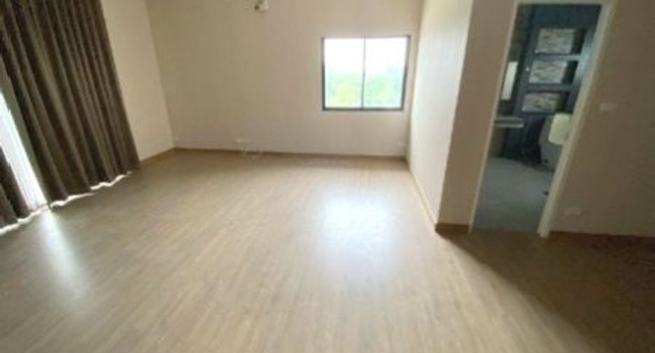 Продажа 4 спальни дом в Нонг Кхаем, Бангкок