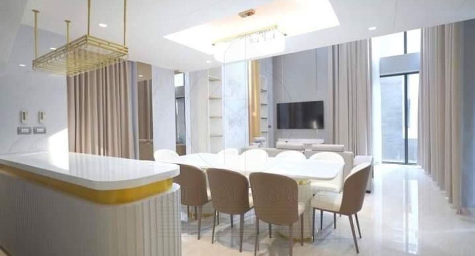Haus zum Kauf mit 5 Zimmer in Yan Nawa, Bangkok