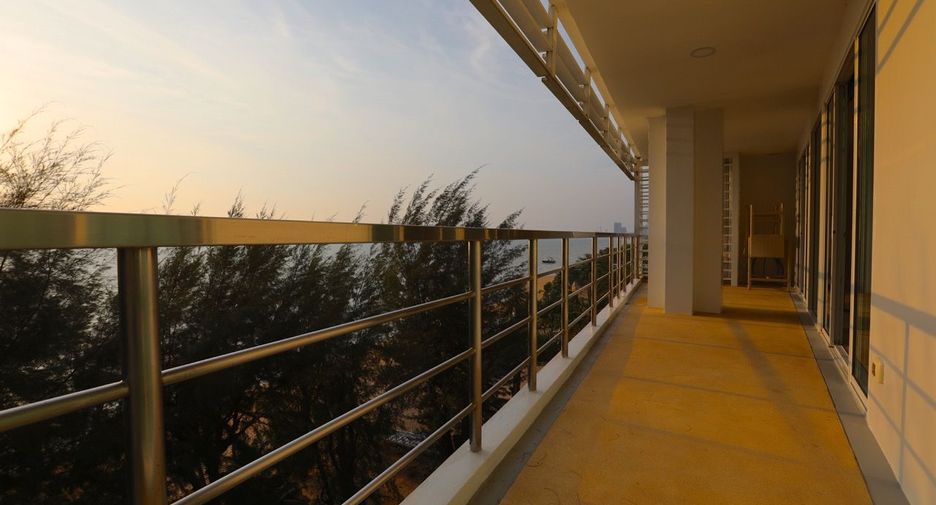 Condo en venta de 2 habitaciones en Sattahip, Chonburi