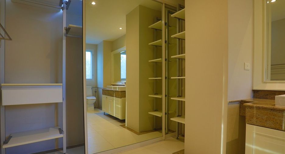 Condo en venta de 2 habitaciones en Sattahip, Chonburi