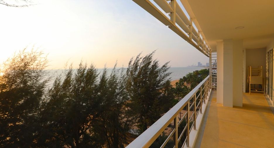 Condo en venta de 2 habitaciones en Sattahip, Chonburi