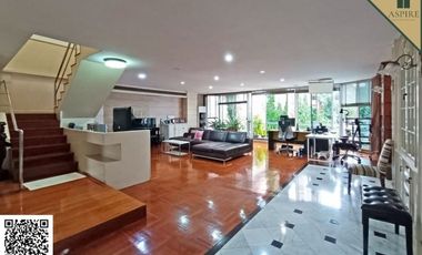 À vendre 4 chambres condo à Khlong Toei, Bangkok