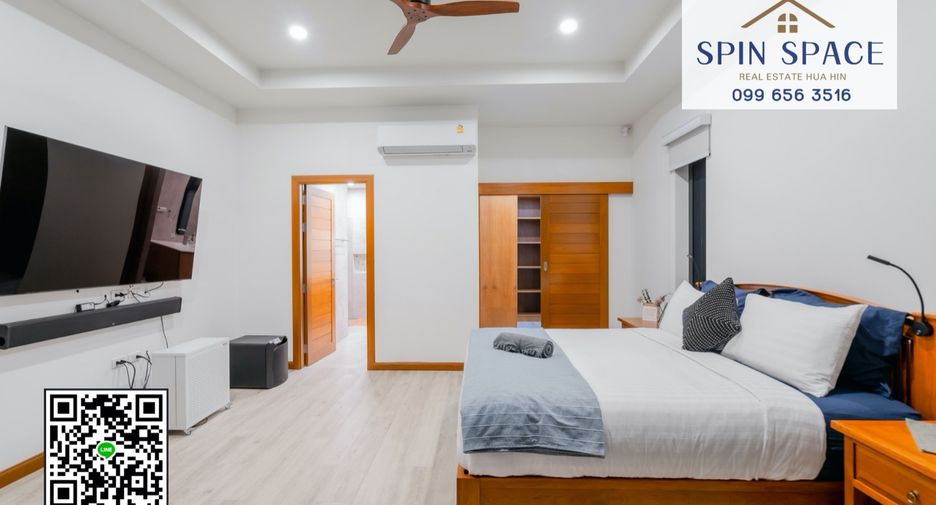 For sale 4 bedrooms villa in Hua Hin, Prachuap Khiri Khan