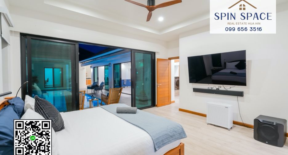 For sale 4 bedrooms villa in Hua Hin, Prachuap Khiri Khan