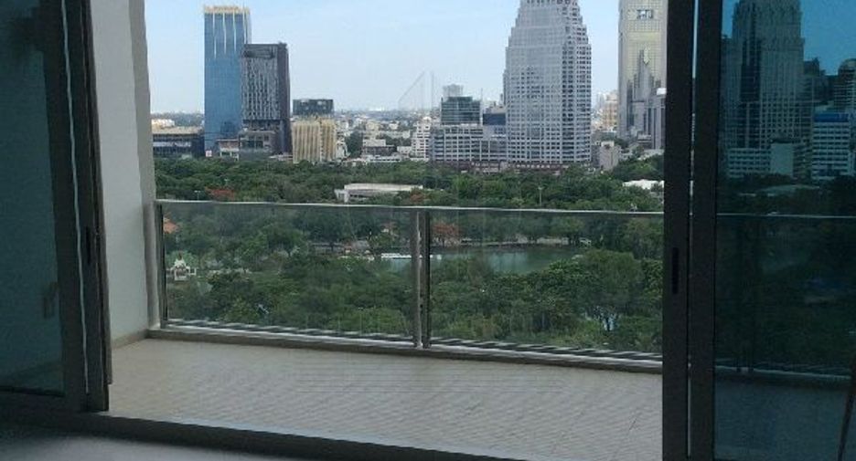 À louer 5 chambres condo à Pathum Wan, Bangkok