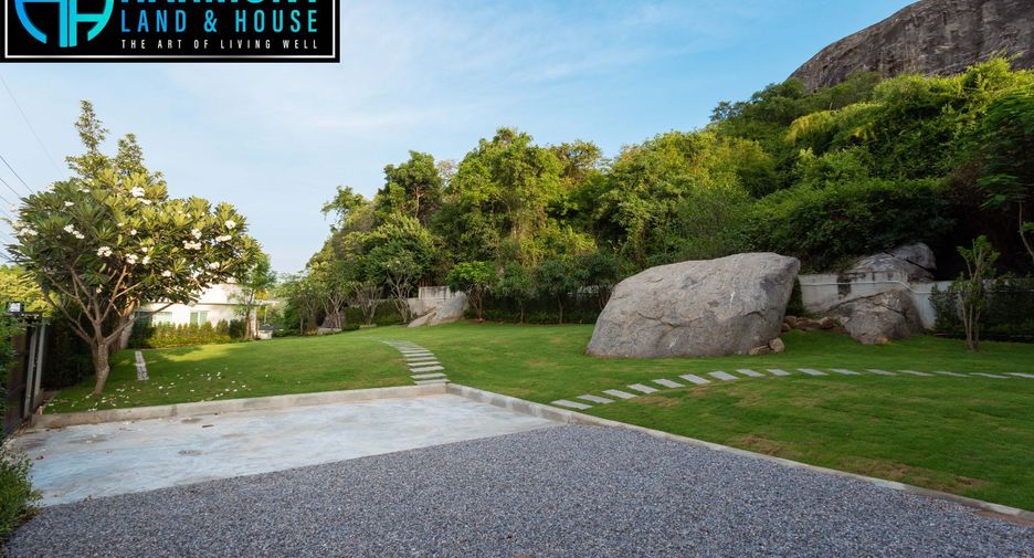 For sale 12 bedrooms hotel in Hua Hin, Prachuap Khiri Khan