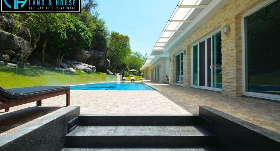 For sale 12 bedrooms hotel in Hua Hin, Prachuap Khiri Khan