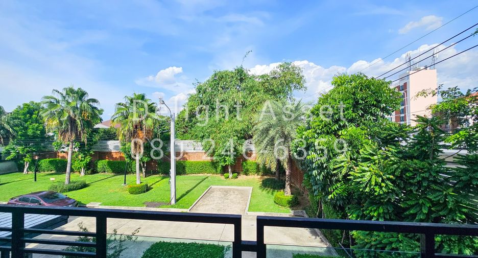 Casa en venta de 4 habitaciones en Mueang Nonthaburi, Nonthaburi