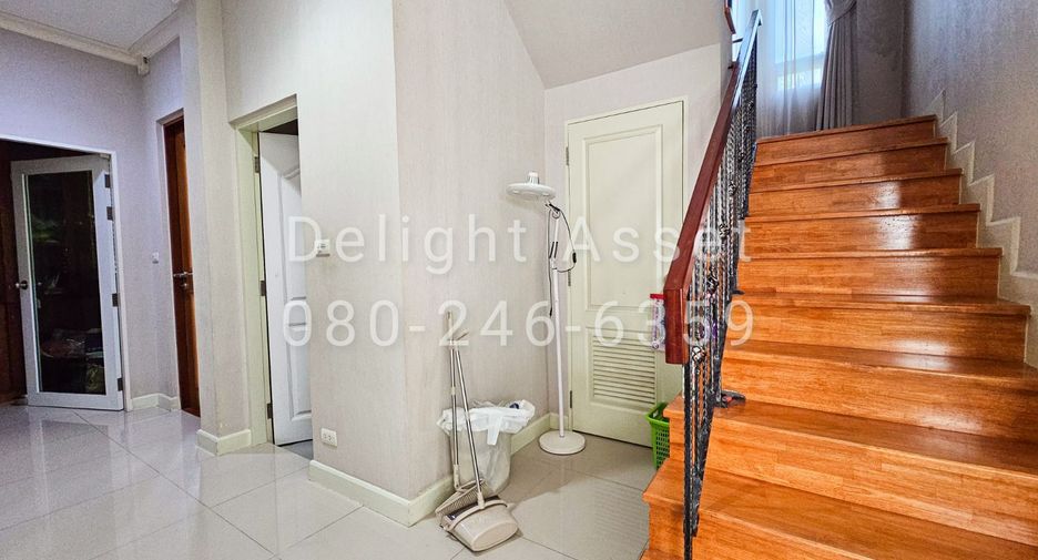 Casa en venta de 4 habitaciones en Mueang Nonthaburi, Nonthaburi