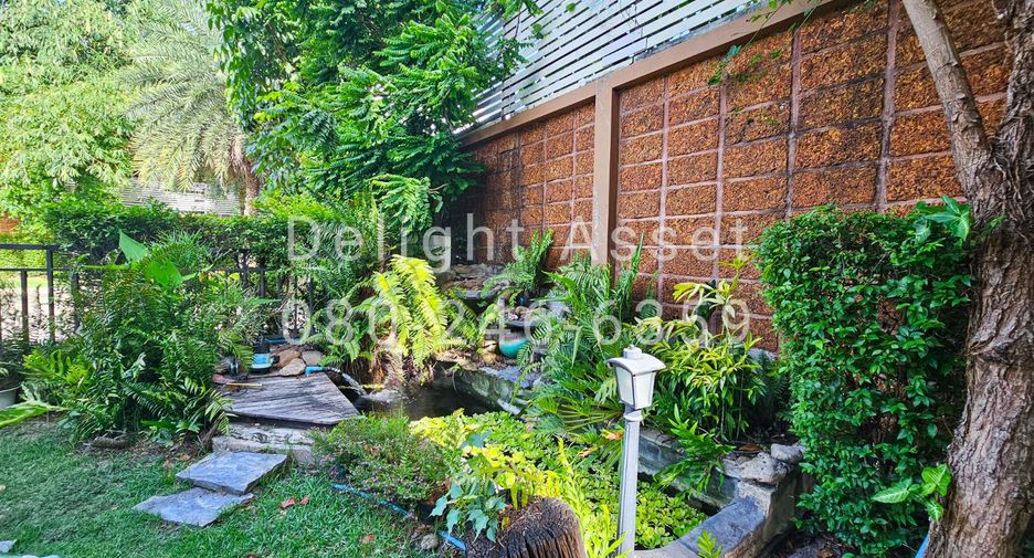 Casa en venta de 4 habitaciones en Mueang Nonthaburi, Nonthaburi