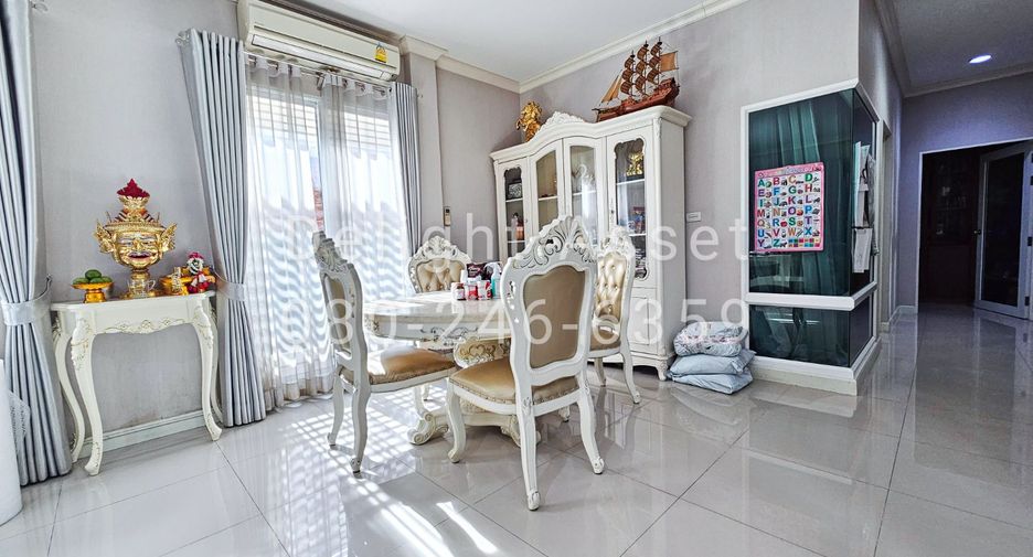 Casa en venta de 4 habitaciones en Mueang Nonthaburi, Nonthaburi