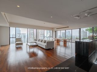 À louer 3 chambres condo à Pathum Wan, Bangkok