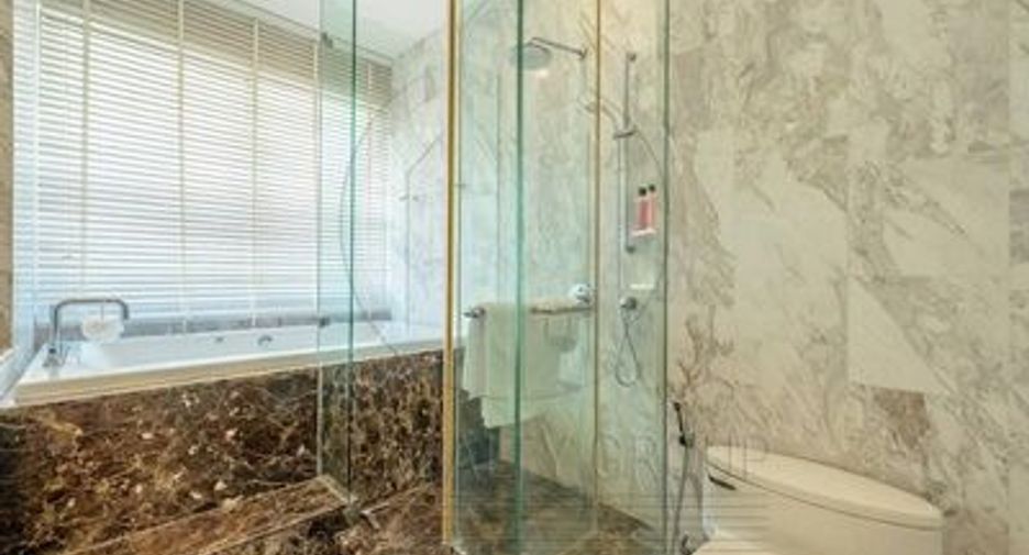 For rent 2 ベッドルーム condo in Watthana, Bangkok