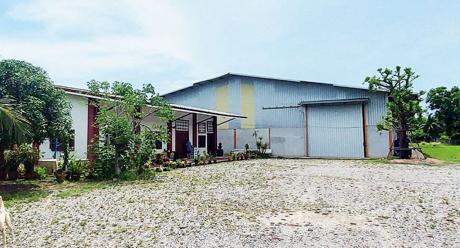 For sale 6 bedrooms retail Space in Klaeng, Rayong