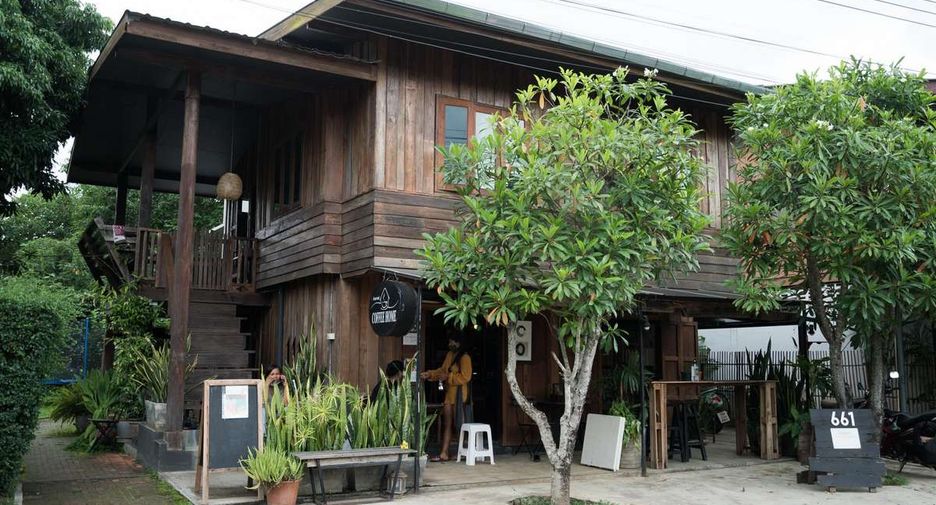 For sale 4 bed retail Space in Pai, Mae Hong Son