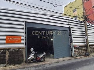 For rent warehouse in Huai Khwang, Bangkok